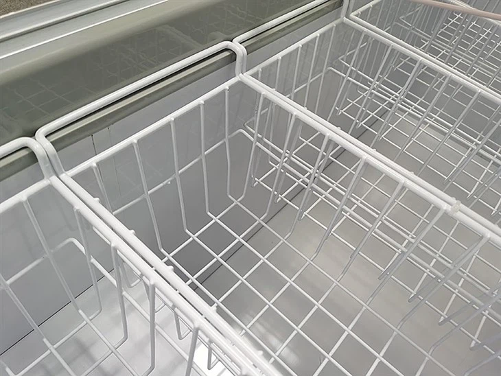 Curved Glass Food Freezer